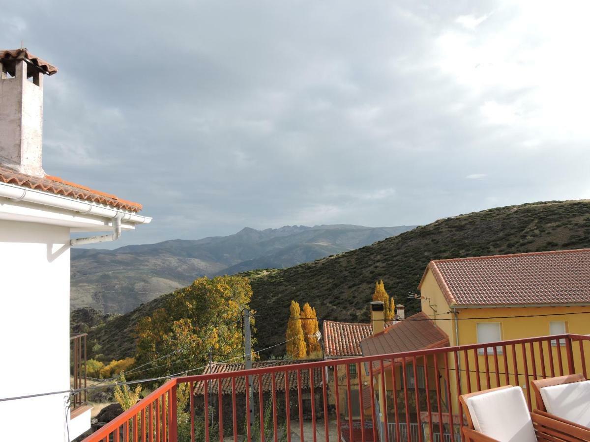 Pensjonat Casa Sierra de Gredos Navasequilla Zewnętrze zdjęcie
