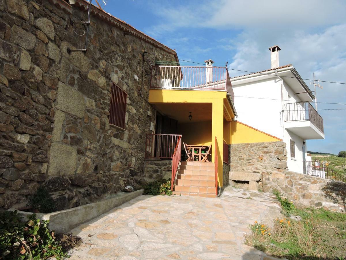 Pensjonat Casa Sierra de Gredos Navasequilla Zewnętrze zdjęcie